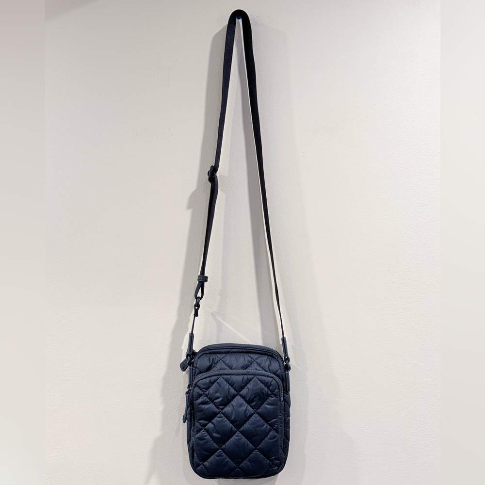Quince Quilted Navy Crossbody Phone Pouch